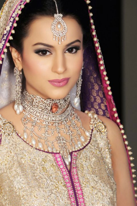 Kids wedding dresses pakistan 2017 Kids wedding dresses pakistan 2017