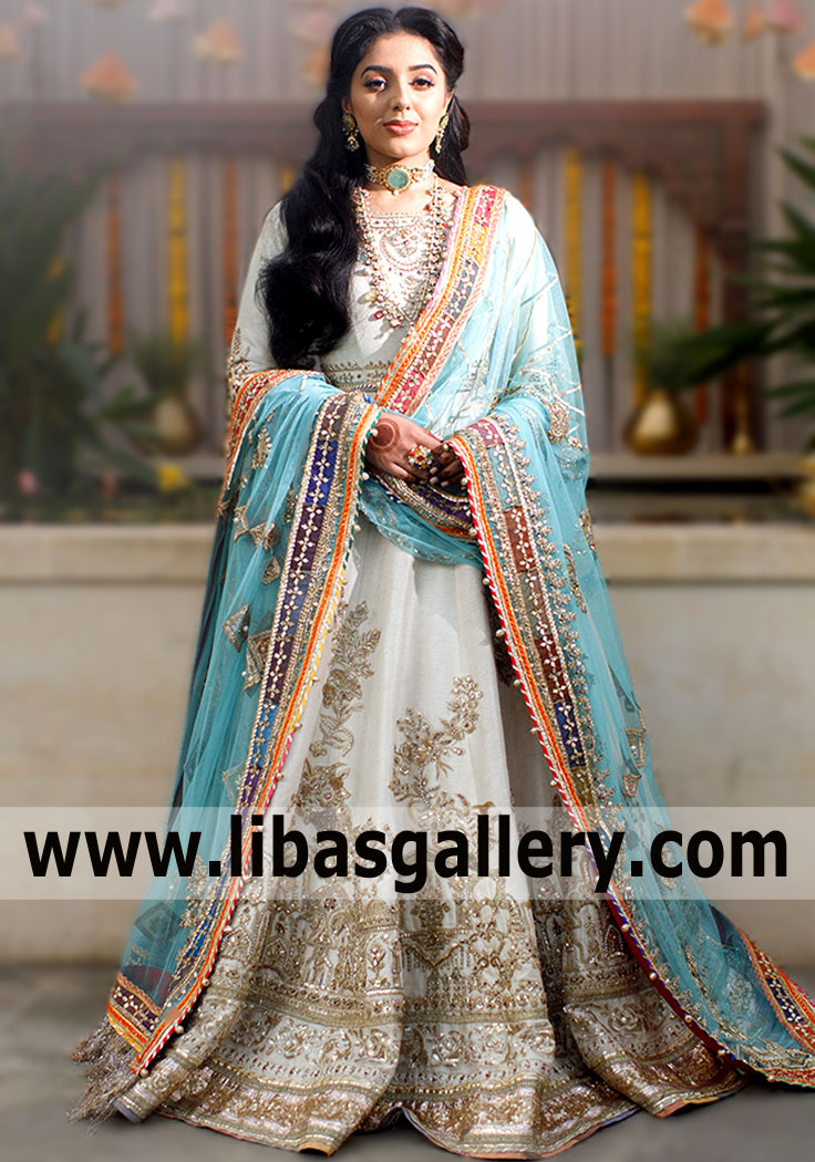 The universal version of the perfect Anarkali Bridal Wear for a wedding in a cool time. Bright up and more relaxed bottom of the Wedding Lehenga Bridal Wear Heavy Embellished Dupatta Designs from the brand Mohsin Naveed Ranjha, looks very stylish and concise.