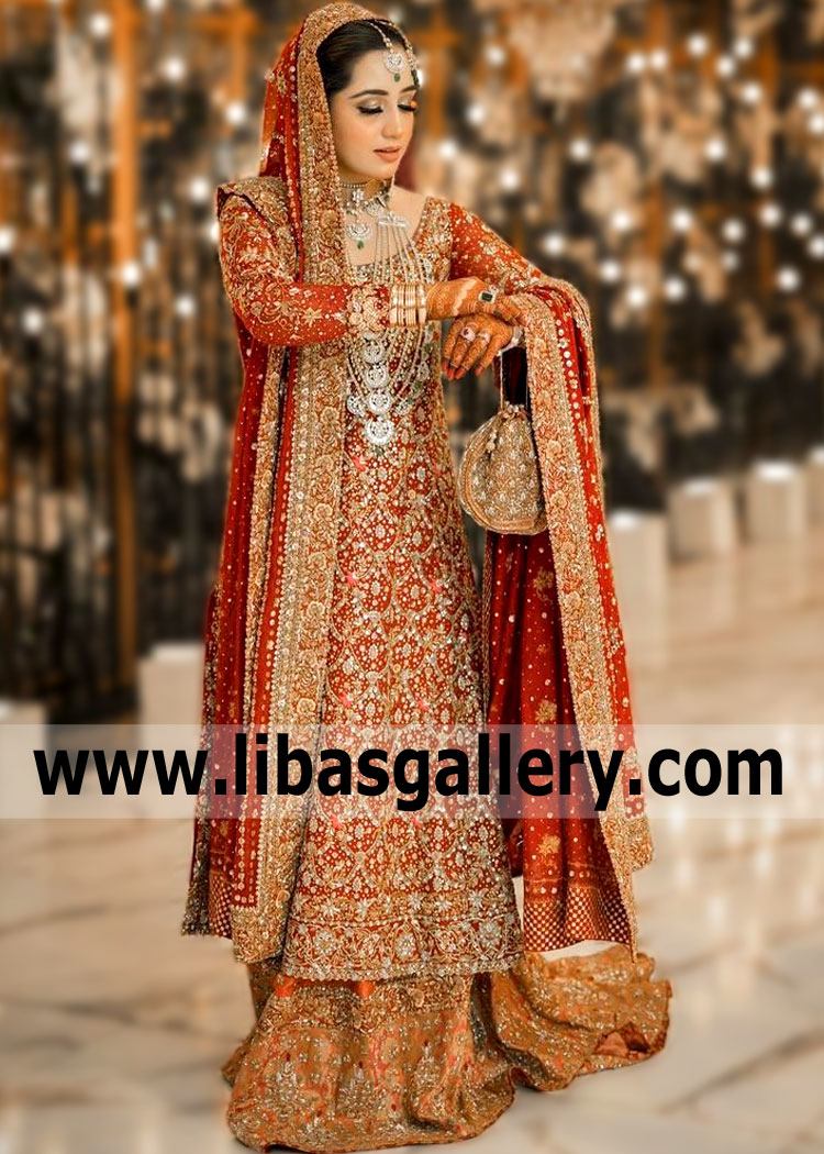 Dear friends, we present you the most luxurious collection of Royal wedding dresses. Bunto Kazmi Wedding Dresses Heavy Embellished Dupatta Bunto Kazmi Wedding Gharara New Arrivals Bunto Kazmi Wedding Collection. The best selection of luxurious looks awaits for the brides, everyone knows about it.