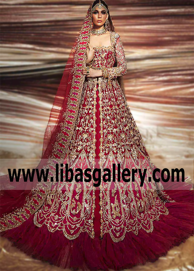 Seeing you in such a Puffy Bridal Dress, the groom will fall in love again. We are for love, beautiful weddings and perfect Puffy Bridal Lehenga dresses. Light novelty 