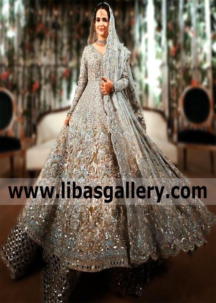 Beauty tends to spread. Such a Dream of a Pakistani Bridal Anarkali Suit Holland Netherland Anarkali Suits Collection with Lehenga dress will adorn the soul, and a graceful soul will make any holiday wonderful. This wedding dress is a unique highlight of the new collection.