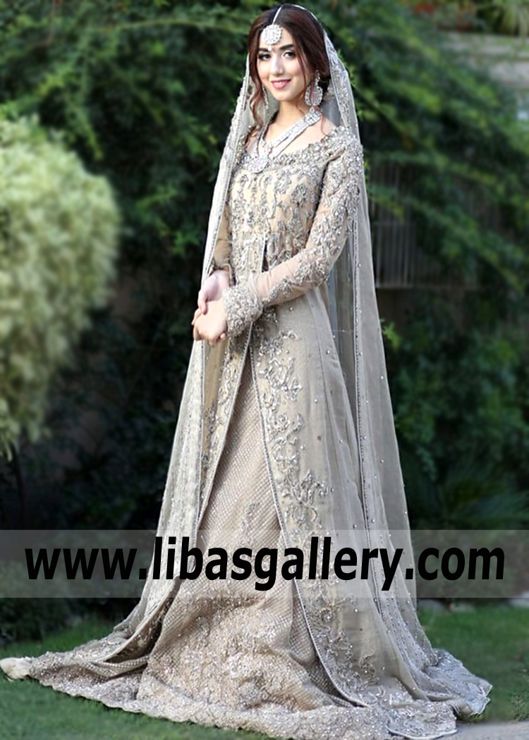 Luxurious Wedding Dresses for Reception Farmington Hills Michigan USA Nilofer Shahid Flared Bridal Lehenga