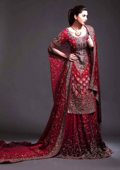 Red pink crinkle chiffon sharara,red pink chiffon bridal outfit dress,red pink chiffon bridals bridal wear Red pink crinkle chiffon sharara,red pink chiffon bridal outfit dress,red pink chiffon bridals bridal wear