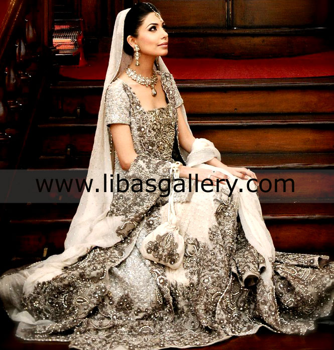 Sana Safinaz Bridal Dresses, Sana Safinaz Sharara, Lehenga and Wedding Dresses New York City, Sana Safinaz Wedding Dress in Albany, Buffalo, Rochester, Syracuse, Brooklyn, Niagara Falls, Boston, Sleepy Hollow, Ithaca