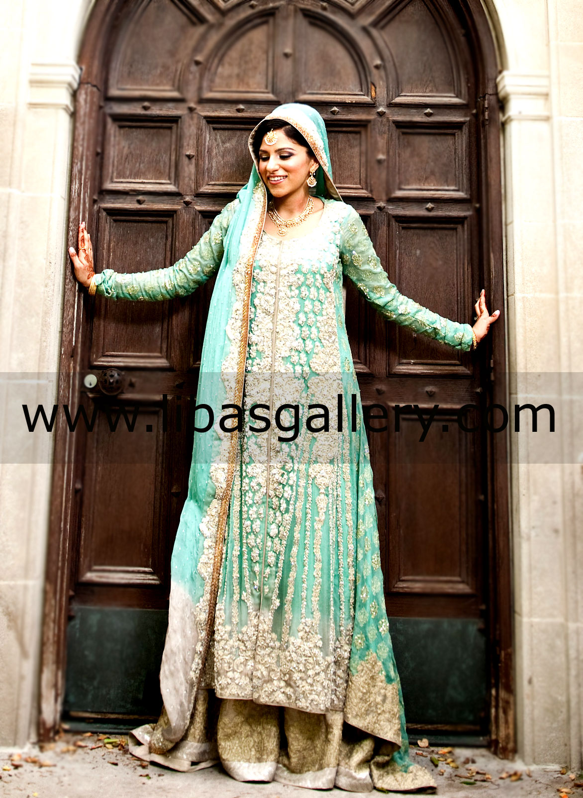 Sana Safinaz Bridal dresses, Sana Safinaz Pakistani bridal wears, Sana Safinaz bridal wear, Sana Safinaz designer wear, Sana Safinaz designer dresses, Sana Safinaz Pakistani designer,Sana Safinaz bridal designer, lehenga, sharara, gharara