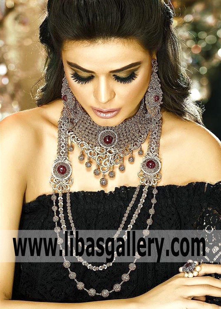 Eastern Bride owning wedding jewellery set showing necklace  haar Earrings Finger ring Ruby new york washington USA