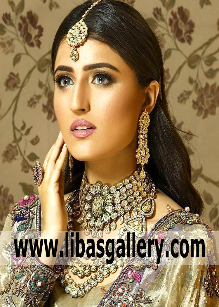 bride is ready to welcome Groom in magnificent bridal jewellery set necklace earrings tika big finger ring Montreal Toronto Canada
