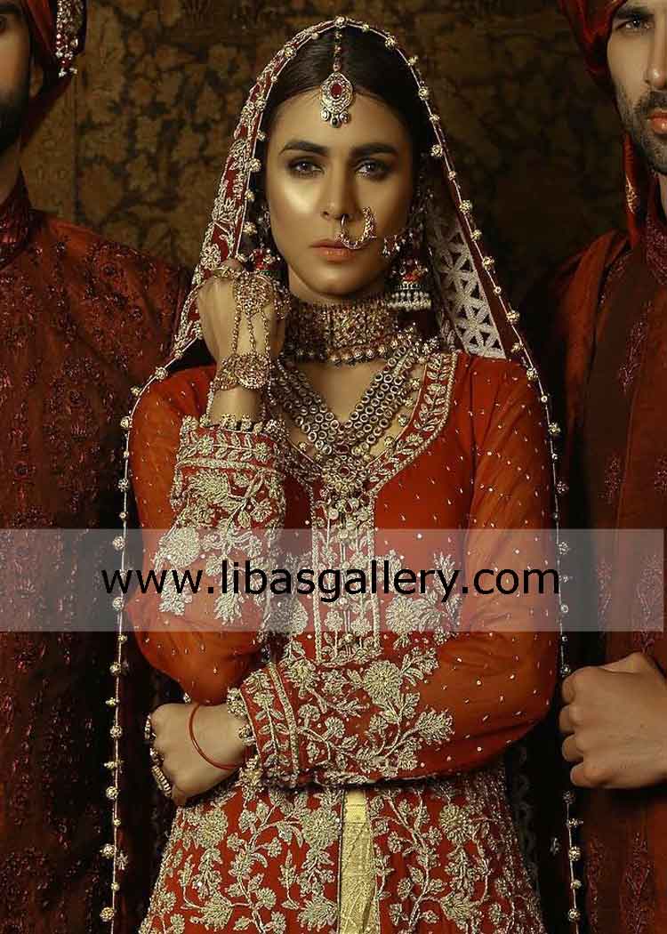 glowing and mystical bride wearing silver jewellery women`s favorite thing is ornaments for wedding Dubai sharjah Abu dhabi UAE glowing and mystical bride wearing silver jewellery women`s favorite thing is ornaments for wedding Dubai sharjah Abu dhabi UAE