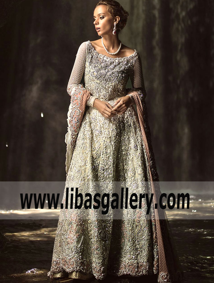 New Luxury Design Bridal Dress in Pearl Color