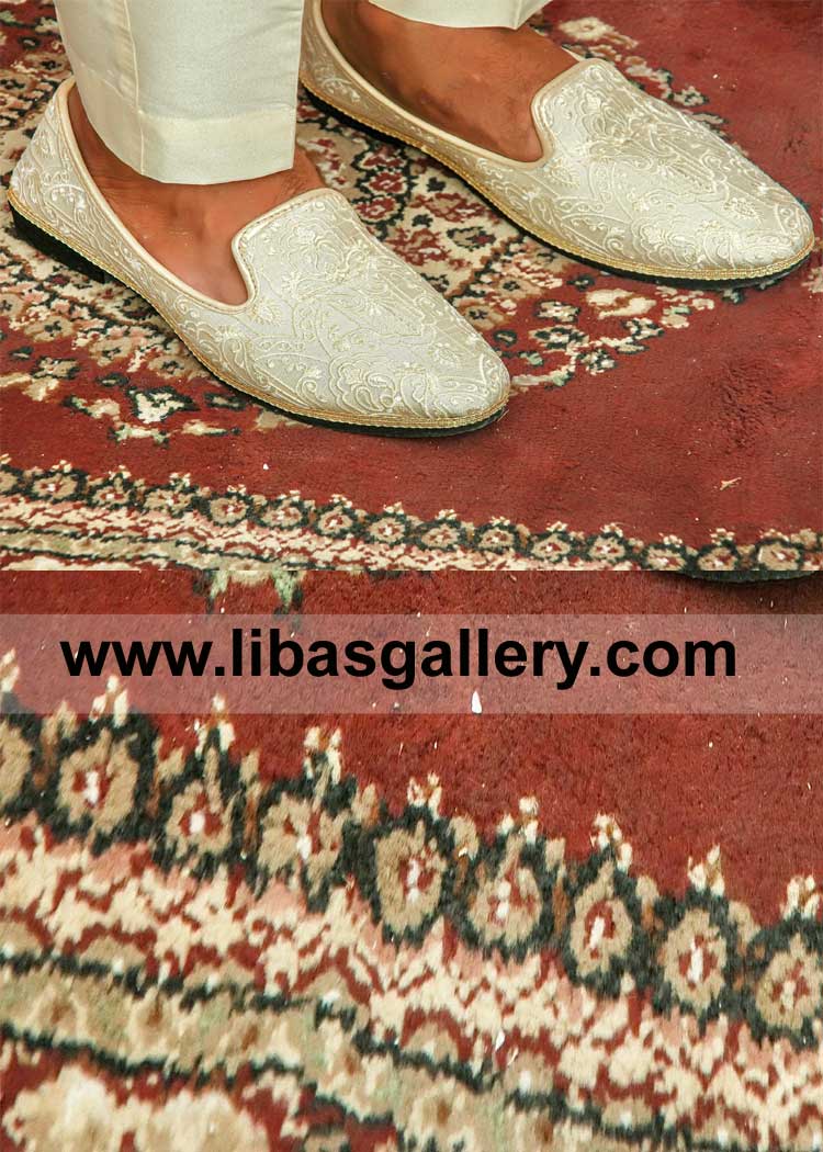 Groom latest Style full Embroidered Marriage day Shoes for Nikah Barat happy day matching to Groom sherwani fabric and embroidery Croydon Walsall Mansfield Oxford UK