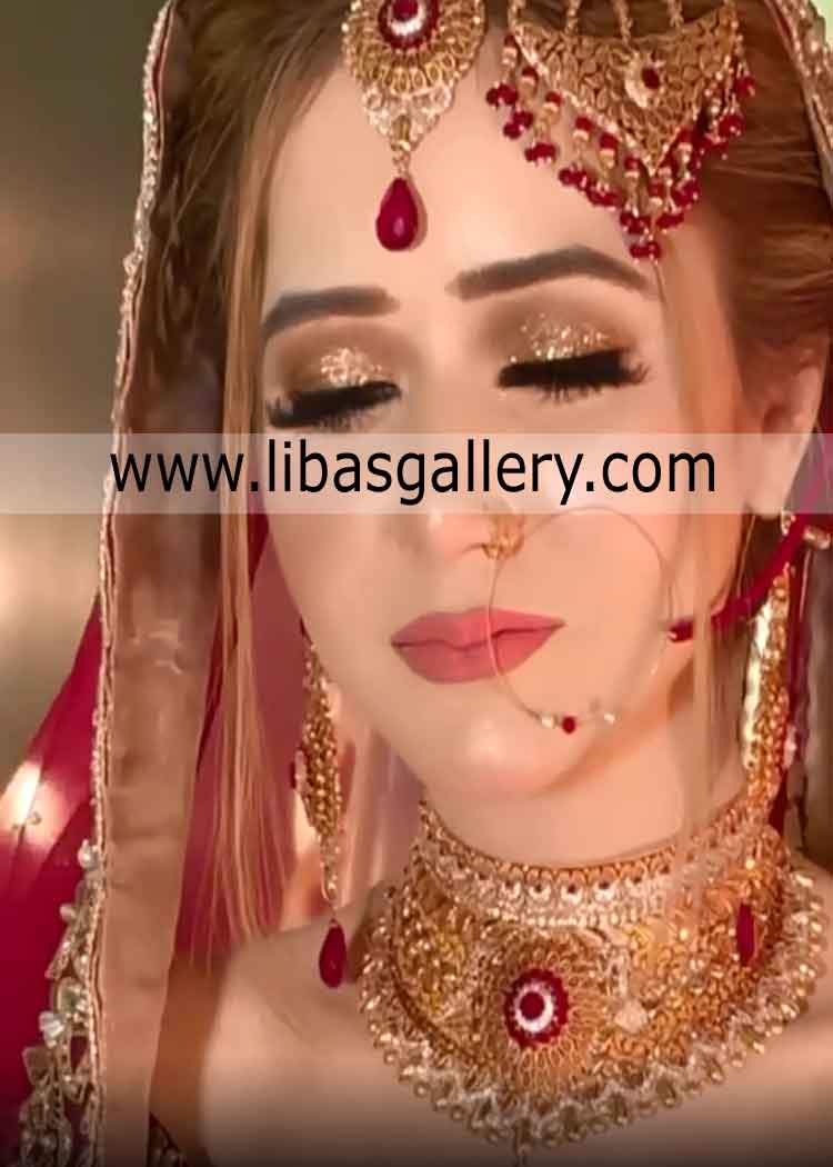 gold platted latest jewellery set for bride including jhumer tika earrings necklace Massachusetts Detroit USA