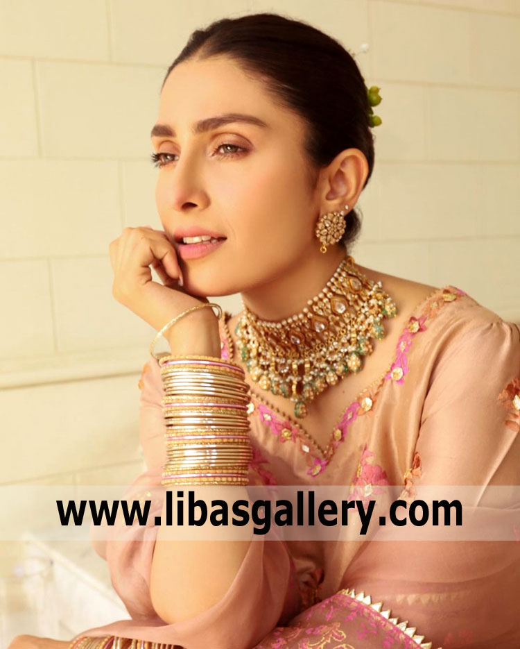 passionate and loving ayeza khan wearing fresh design bridal jewellery gold plated choker necklace earrings houston california USA