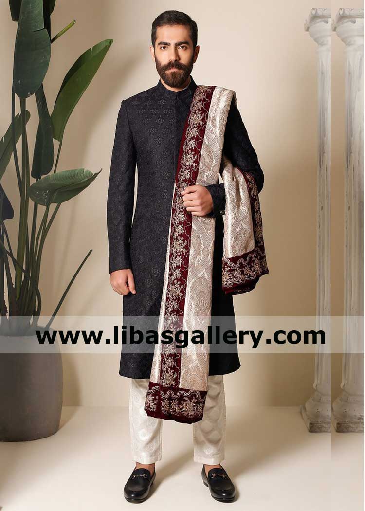 Jamawar off white Men Wedding Shawl with Silver Embroidery 4 sides on border on Maroon Applique true item for Groom Nikah New York Chicago Florida USA