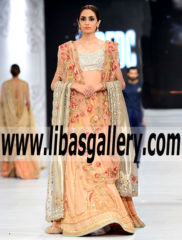Designer Bridal Lehenga Dress with Chic Details Sania Maskatiya Bridal Lehenga Bridal Dresses Richmond Virginia USA Pakistani Bridal Lehenga Designer Bridal Lehenga Dress with Chic Details Sania Maskatiya Bridal Lehenga Bridal Dresses Richmond Virginia USA Pakistani Bridal Lehenga