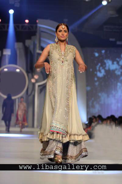 Pakistani Bridal Lehengas By Asifa & Nabeel Designers Pakistan, Asifa & Nabeel Wedding Lehanga Designers Pakistan Online Shop Phoenix, Arizona AZ
