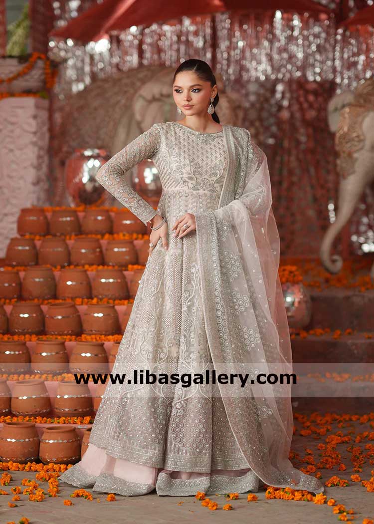Maxi Kalyan Style with embroidered lehenga and Dupatta for Women Special Occasion and Event Qatar France UK USA Dubai