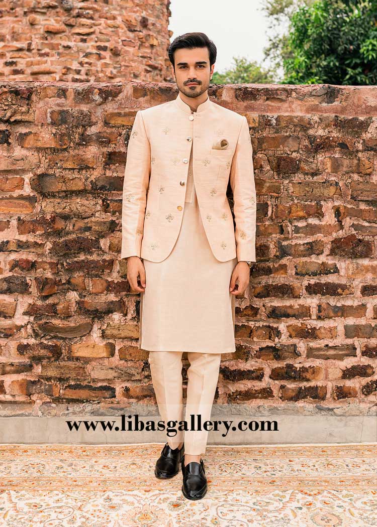 Prince coat peach puff with small embroidered motifs of thread and zari paired with inner suit 