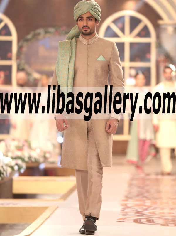 prime time wedding sherwani with pants groom and bride meeting at wedding hall in wedding jacket Ohio Miami USA prime time wedding sherwani with pants groom and bride meeting at wedding hall in wedding jacket Ohio Miami USA