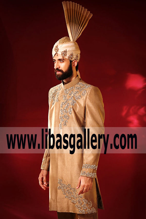 Groom new wedding sherwani suit 2018 with Peshwari kullah Punjabi Pagri