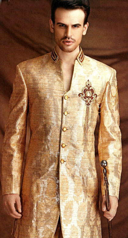 amitabh bachchan sherwani,abhishek bachchan sherwani,film star sherwanis,grooms sherwanis