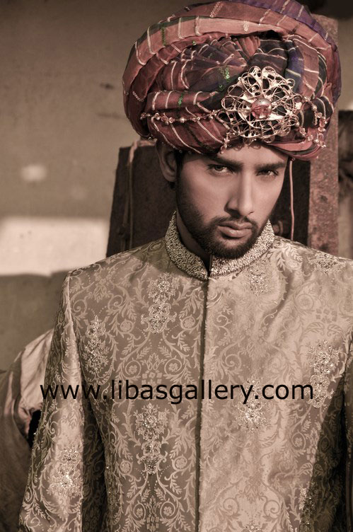 abroad return groom wedding sherwani who is coming for arrange marriage at parents home UK USa Canada saudi arabia qatar