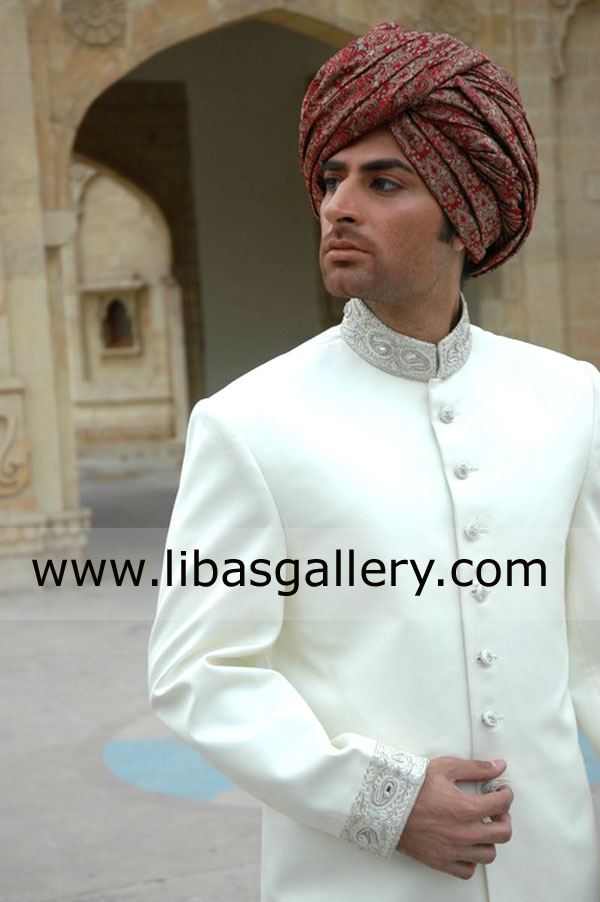 Buy Groom Sherwani Dresses,Indian Sherwerani Shops, Men`s Wedding Sherwani Store, Sherwani Shops in New Zealand, Wellington, Christchurch, Hamilton