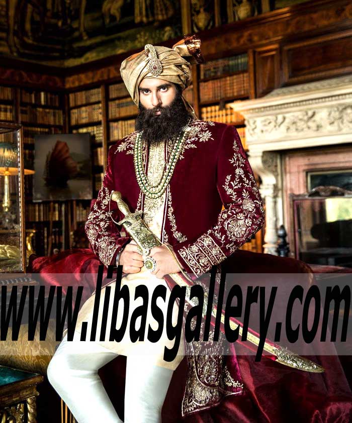 Great Groom Grace Ful Man in Wedding Sherwani Royal king Style 2016 2017 Walking Groom on Ramp london UK United Kingdom Great Groom Grace Ful Man in Wedding Sherwani Royal king Style 2016 2017 Walking Groom on Ramp london UK United Kingdom