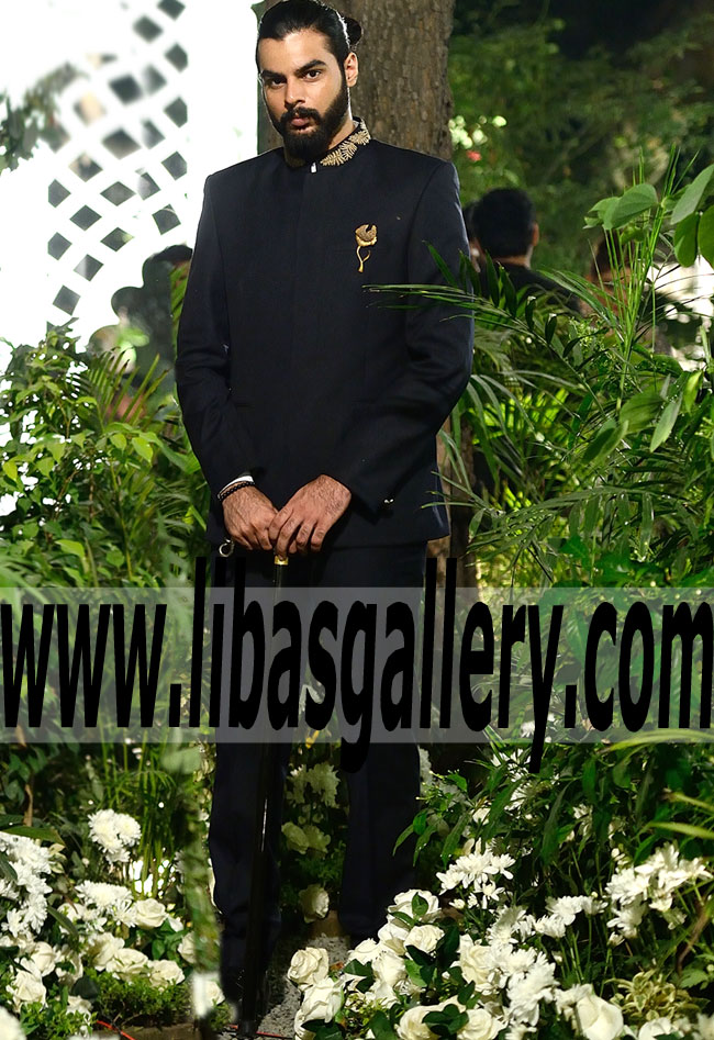 State of the art men`s wedding Sherwani suit Pakistan for barat nikah rukhsati UK USA Canada State of the art men`s wedding Sherwani suit Pakistan for barat nikah rukhsati UK USA Canada