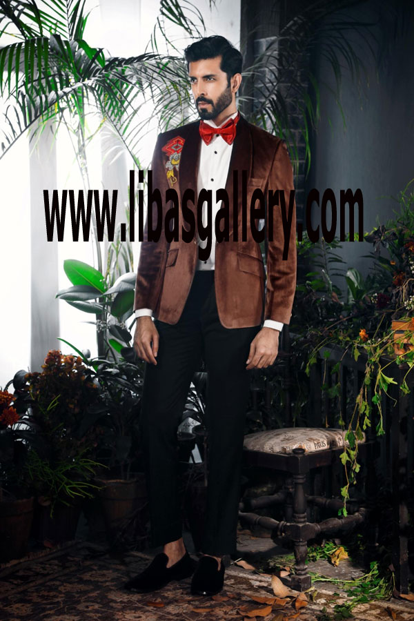 High Quality Silk Velvet Short Style Sherwani Suit for Groom and Party Events to look Smart Agressive Productive 2017 Texas USA High Quality Silk Velvet Short Style Sherwani Suit for Groom and Party Events to look Smart Agressive Productive 2017 Texas USA