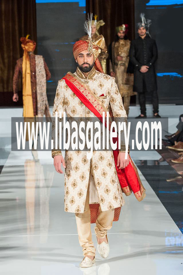 Off White Sherwani Suit 2017 Complete Set with Red Gold Turban brooch Groom Smiling on Wedding Day with Barat Cheshire Chester UK Off White Sherwani Suit 2017 Complete Set with Red Gold Turban brooch Groom Smiling on Wedding Day with Barat Cheshire Chester UK