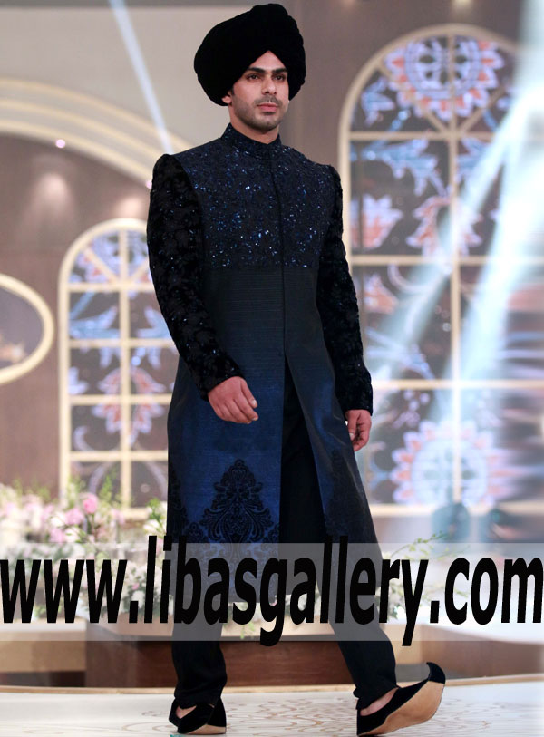 latest Wedding sherwani Suit for Groom for Nikah 2017 Day Qazi Sahab Wearing Sherwani with Dulha Miyan and his brothers sherwani UK USA Canada