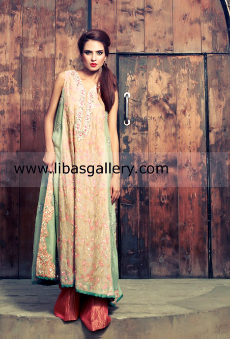 Internationally Renowned Designer Tena Durrani Dresses in USA, Pakistani International Designers in USA Online Collection Outstanding Bridal Dresses By Tena Durrani Internationally Renowned Designer Tena Durrani Dresses in USA, Pakistani International Designers in USA Online Collection Outstanding Bridal Dresses By Tena Durrani