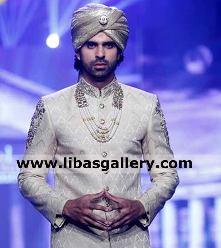 jamawar banarsi fabric stylish turban safa for groom dulha special nikah barat moments with beautiful jewelry pc brooch uae kuwait qatar