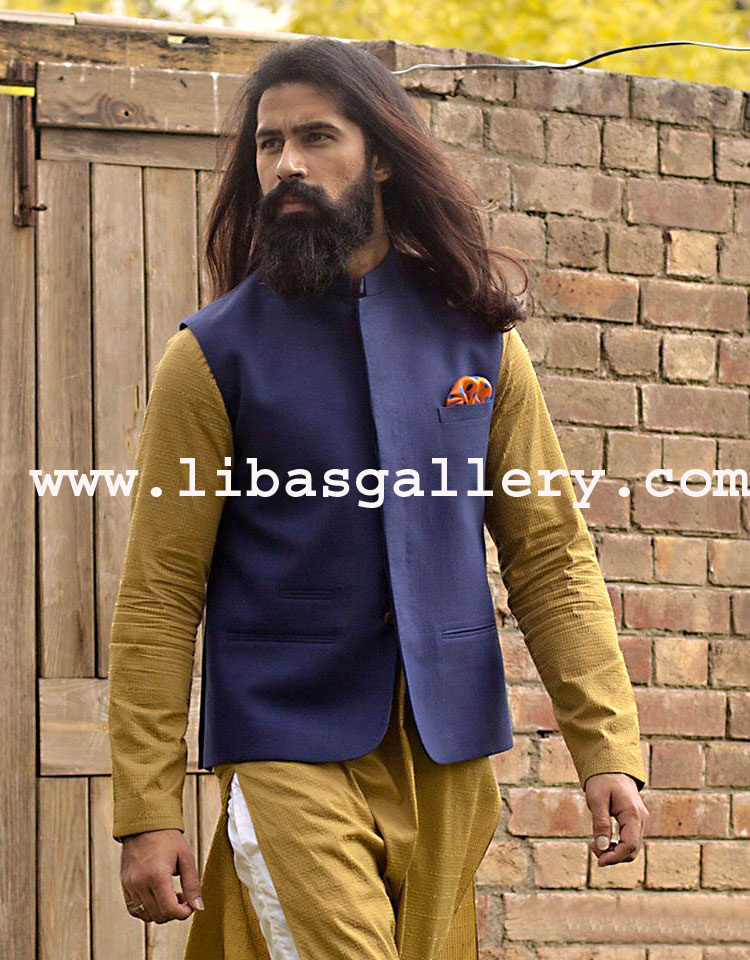 Pakistani Community wears Waist Coat on Eid 2015 with Shalwar kameez plain 2015 Texas USA